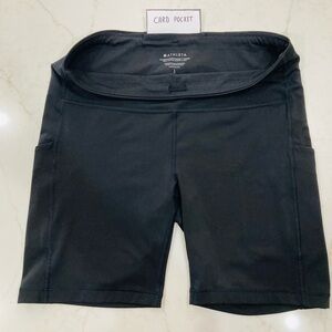 Athleta Ultimate Stash Shorts 7” with Side Pockets